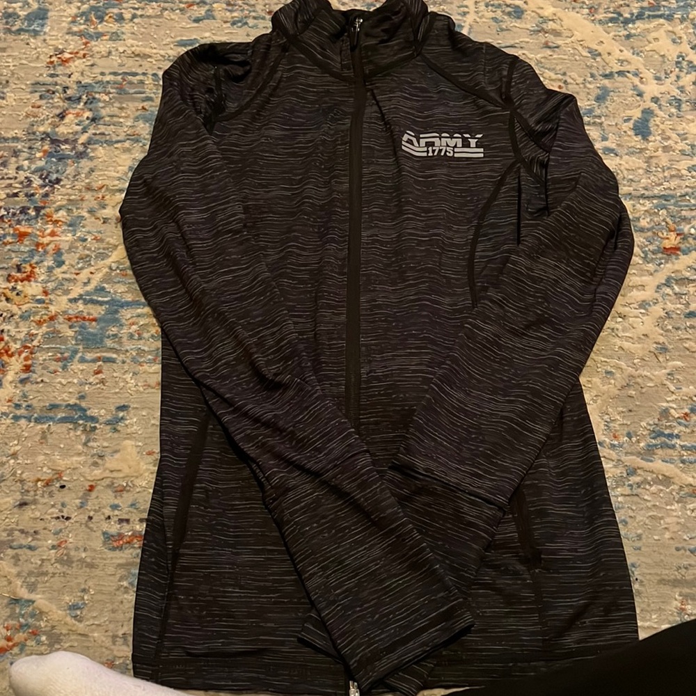 Army Performance Athletic Top